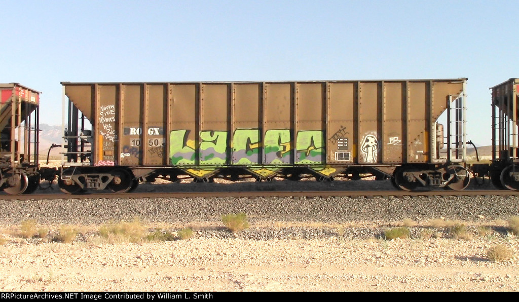 WB Unit Loaded Hooper Frt at Erie NV W-MdTrnSlv-Pshrs -45